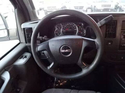 2016 GMC Savana 2500