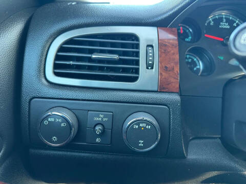 2014 GMC Yukon XL SLT