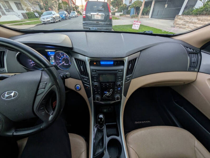 2012 Hyundai Sonata Hybrid