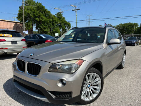 2013 BMW X1 for sale at Das Autohaus Quality Used Cars in Clearwater FL