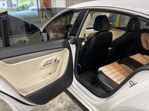 2012 Volkswagen CC R-Line PZEV