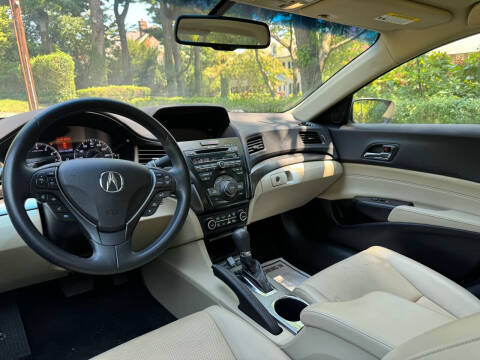 2014 Acura ILX 2.0L w/Tech