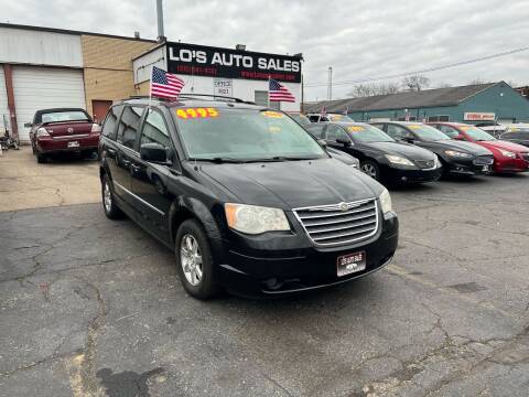 2009 Chrysler Town and Country for sale at Lo's Auto Sales in Cincinnati OH