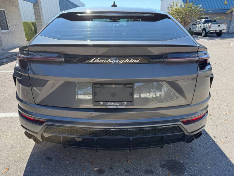 2021 Lamborghini Urus