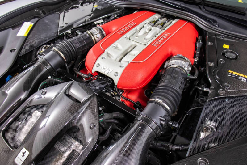 2020 Ferrari 812 Superfast