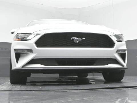 2020 Ford Mustang EcoBoost
