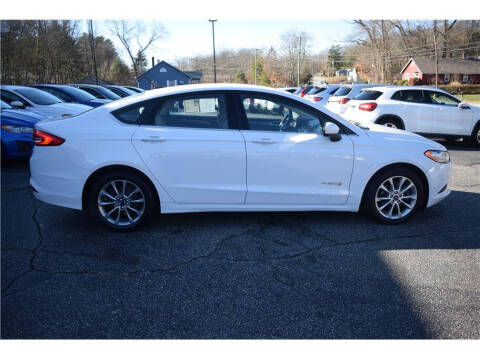 2017 Ford Fusion Hybrid S