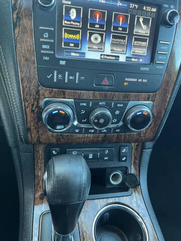 2013 Chevrolet Traverse LT
