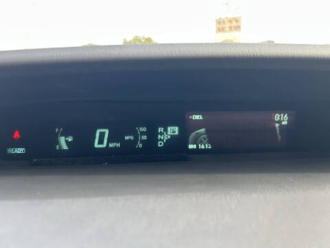 2013 Toyota Prius Two