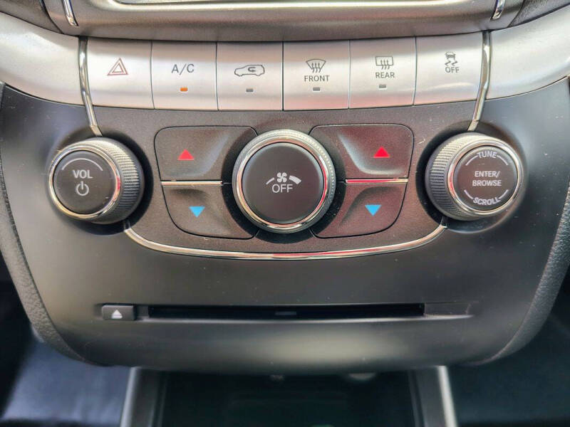 2020 Dodge Journey SE Value