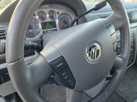 2004 Mercury Monterey Convenience
