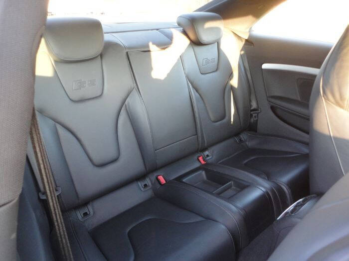 2009 Audi S5 quattro