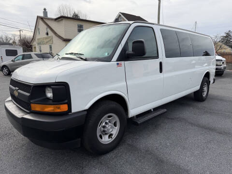 2017 Chevrolet Express LS 3500