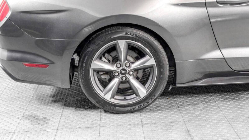 2015 Ford Mustang V6