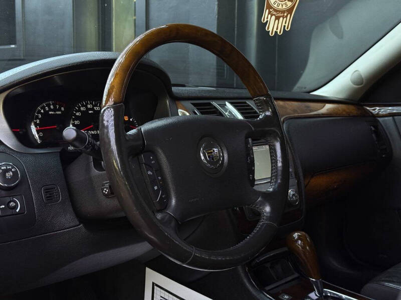 2010 Cadillac DTS Premium Collection