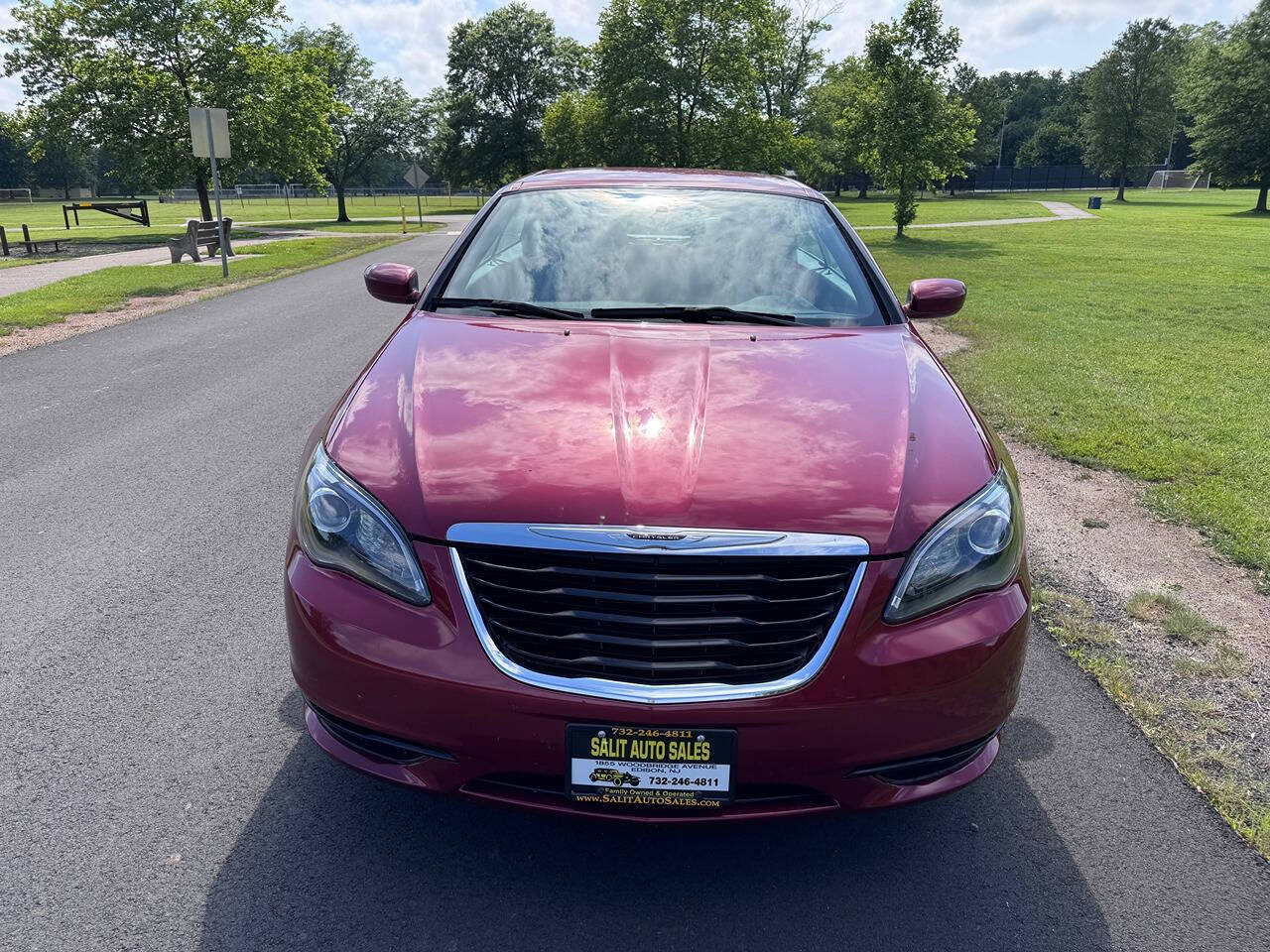 2014 Chrysler 200 22