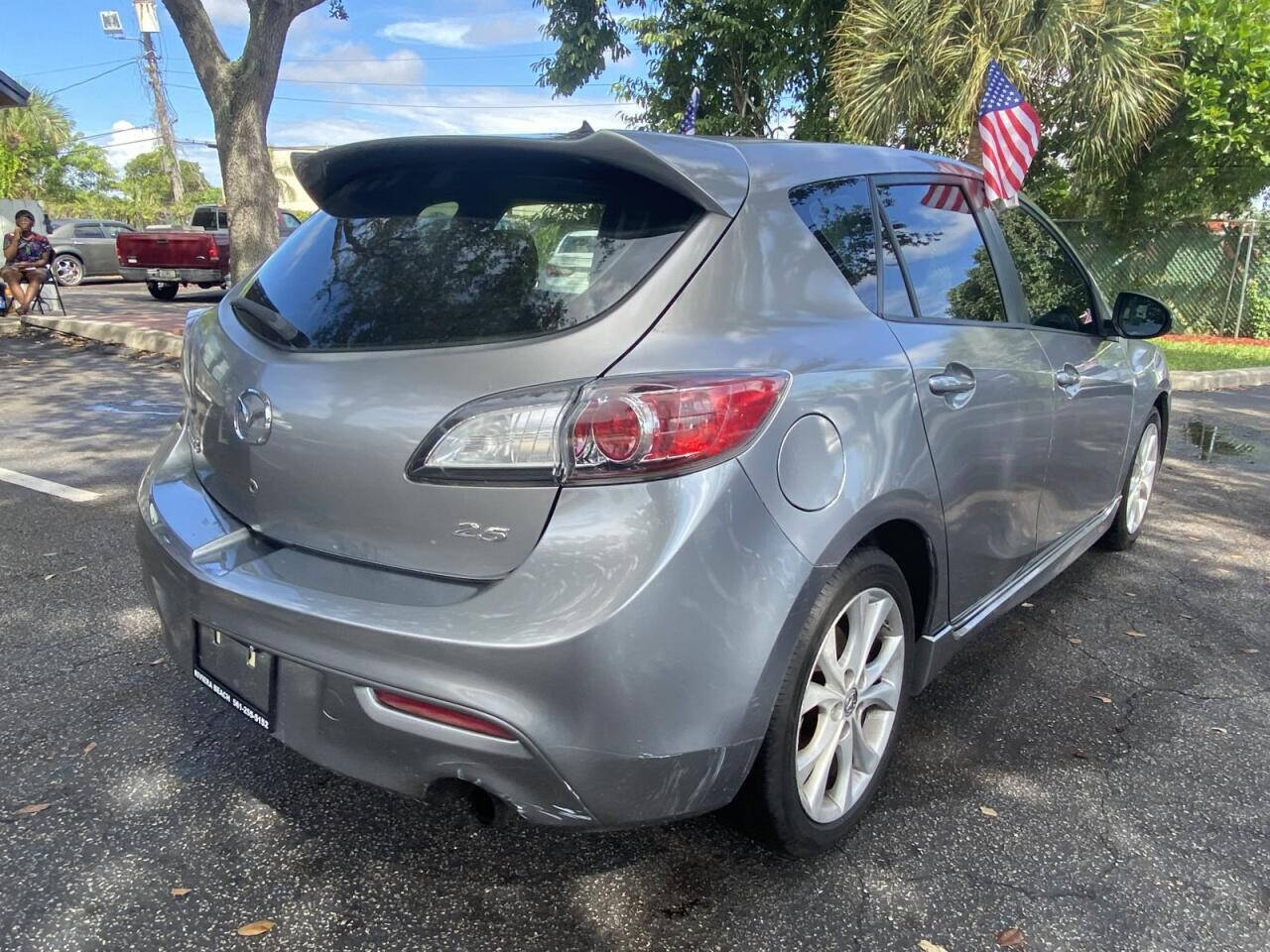2011 Mazda MAZDA3  - $11,995