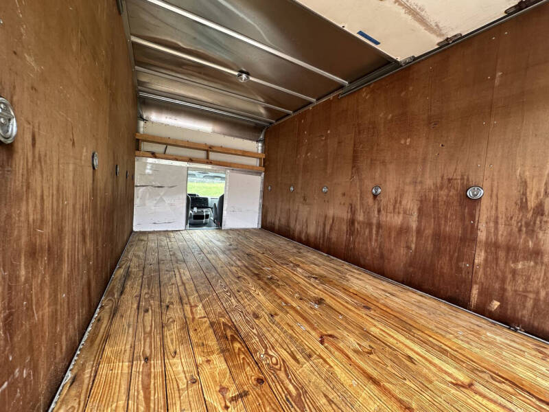 2013 Ford E-Series E-350 SD