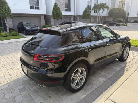 2017 Porsche Macan