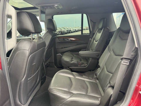 2020 Cadillac Escalade Luxury