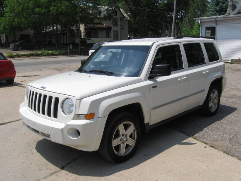 2010 Jeep Patriot for sale at C&C AUTO SALES INC in Charles City IA