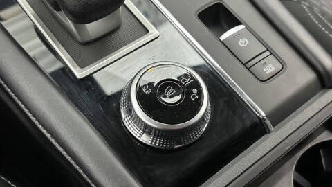 2024 Mitsubishi Outlander ES