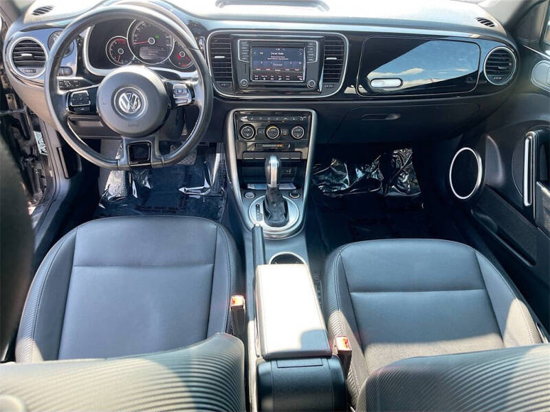 2019 Volkswagen Beetle 2.0T SE