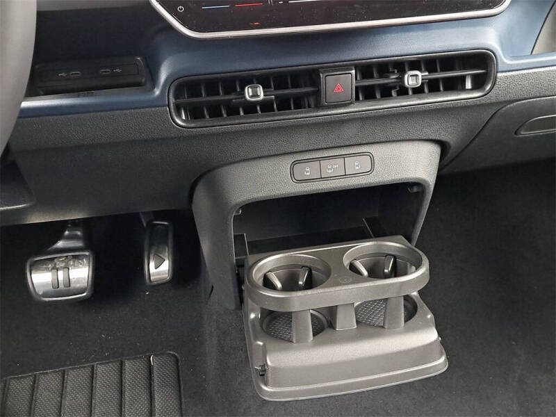 2025 Volkswagen ID. Buzz Pro S