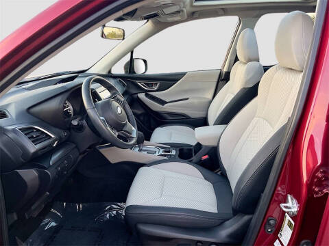 2024 Subaru Forester Premium