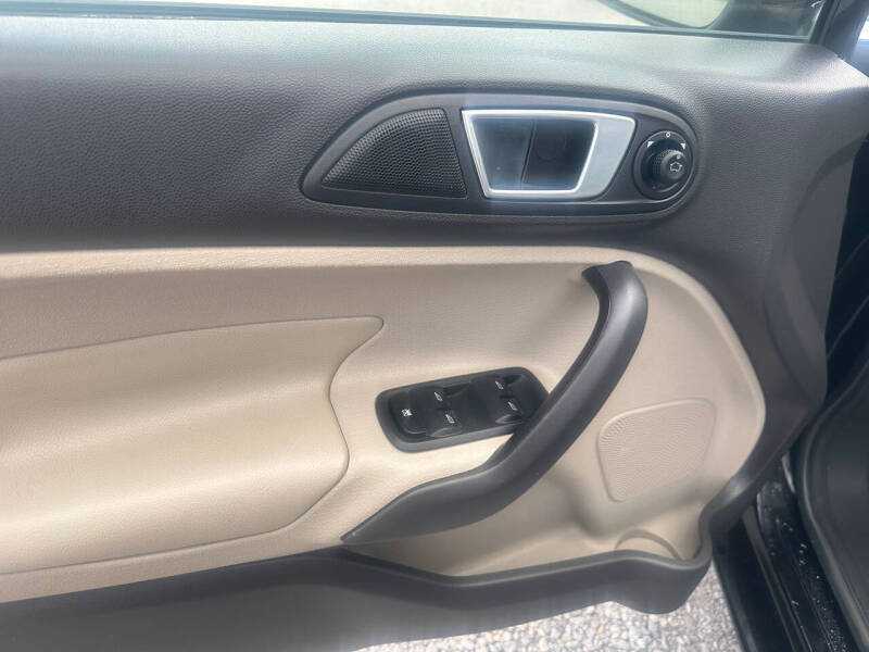 2016 Ford Fiesta Titanium