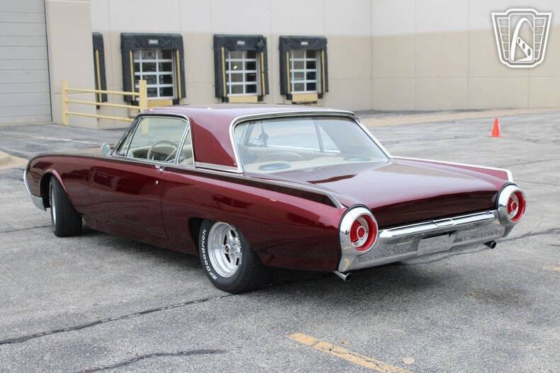 1962 Ford Thunderbird