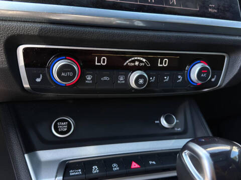 2023 Audi Q3 quattro S line Premium 45 TFSI