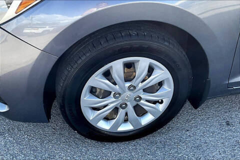 2020 Hyundai Accent SE