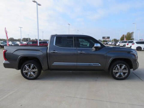 2023 Toyota Tundra Capstone HV