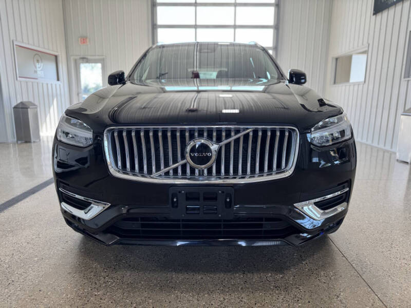 2024 Volvo XC90 B6 Core Bright Theme