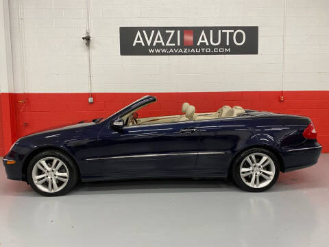 2006 Mercedes-Benz CLK for sale at AVAZI AUTO GROUP LLC in Gaithersburg MD