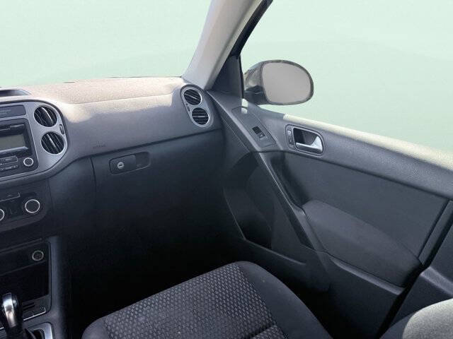 2011 Volkswagen Tiguan S