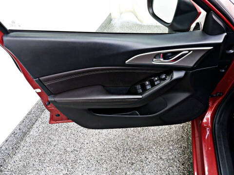 2017 Mazda MAZDA3 Touring 2.5