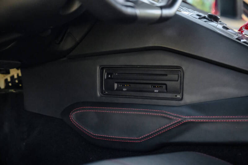 2013 Lamborghini Aventador LP 700-4