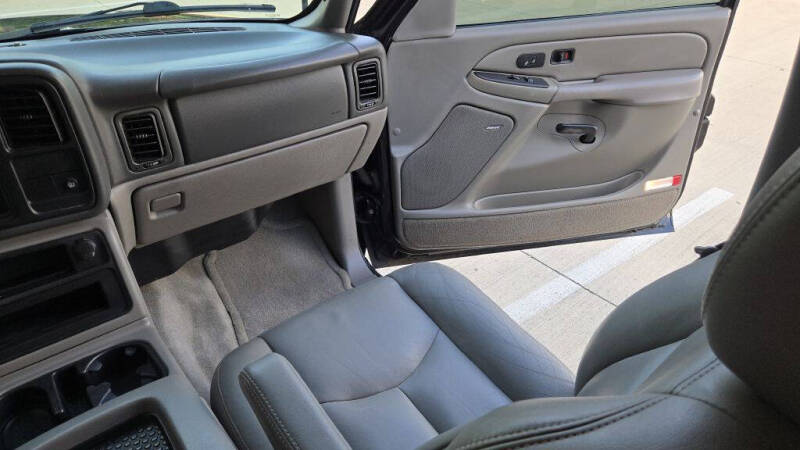 2004 GMC Yukon SLE - Photo 55