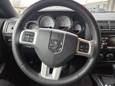 2014 Dodge Challenger SXT