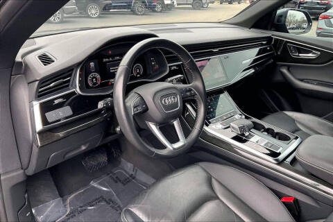2020 Audi Q8 quattro Premium Plus 55 TFSI