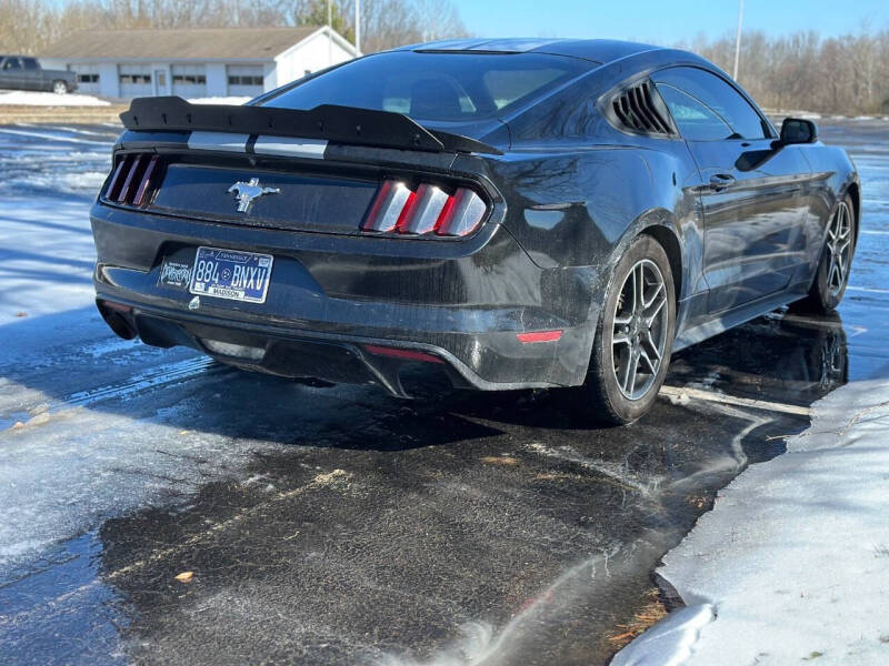2016 Ford Mustang V6