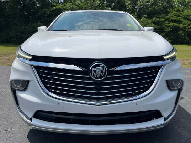 2024 Buick Enclave Essence