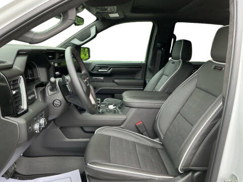 2025 GMC Sierra 1500 AT4X