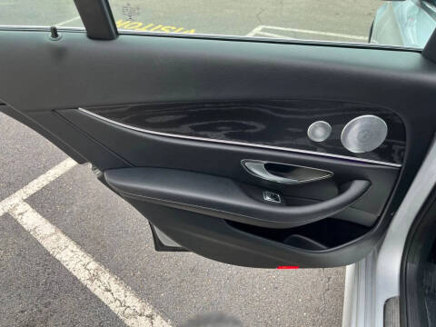 2017 Mercedes-Benz E-Class E 300 4MATIC
