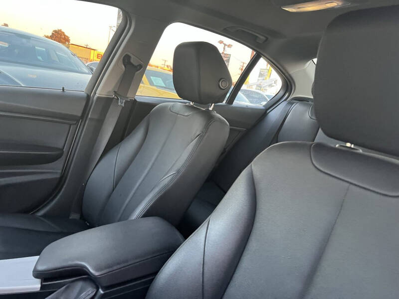 2013 BMW 3 Series 328i