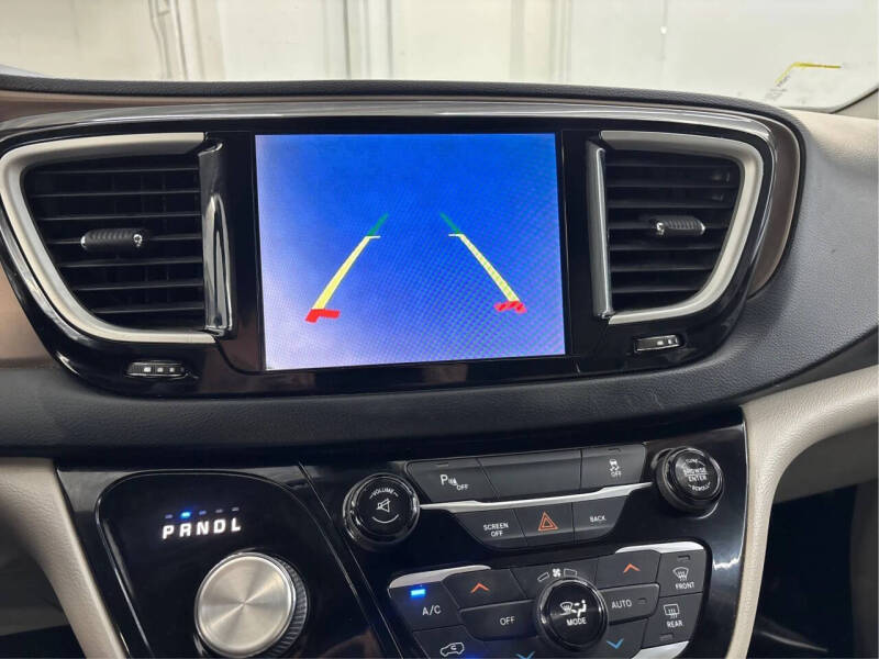 2017 Chrysler Pacifica