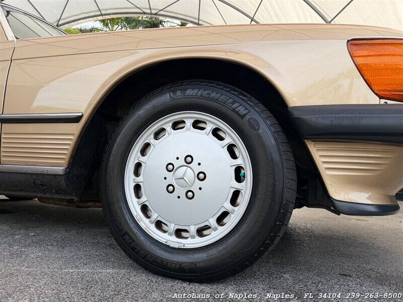 1988 Mercedes-Benz 560-Class 560 SL