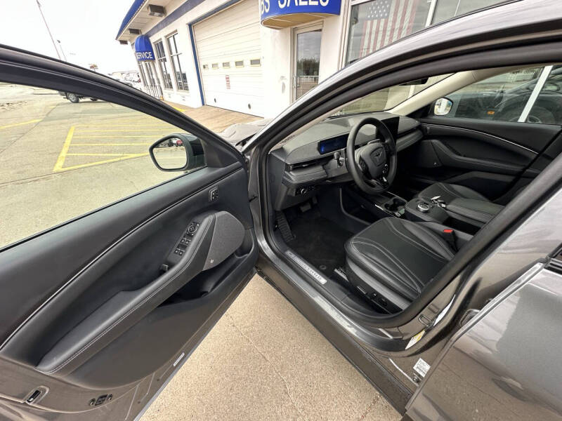 2023 Ford Mustang Mach-E Premium